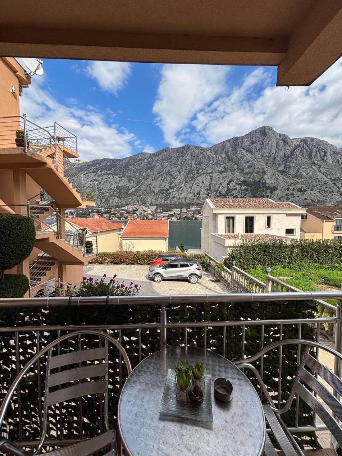 Apartments Markovic Kotor Exterior foto