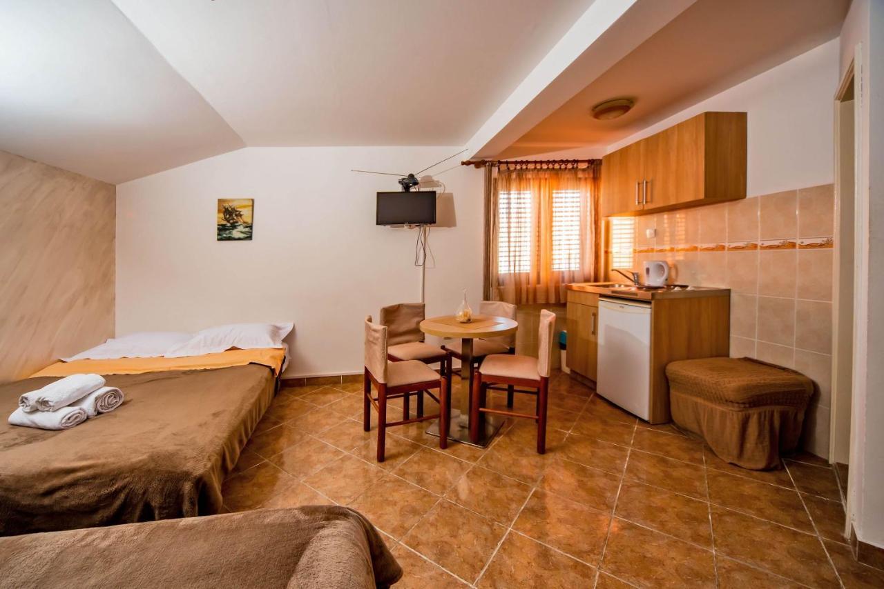 Apartments Markovic Kotor Exterior foto