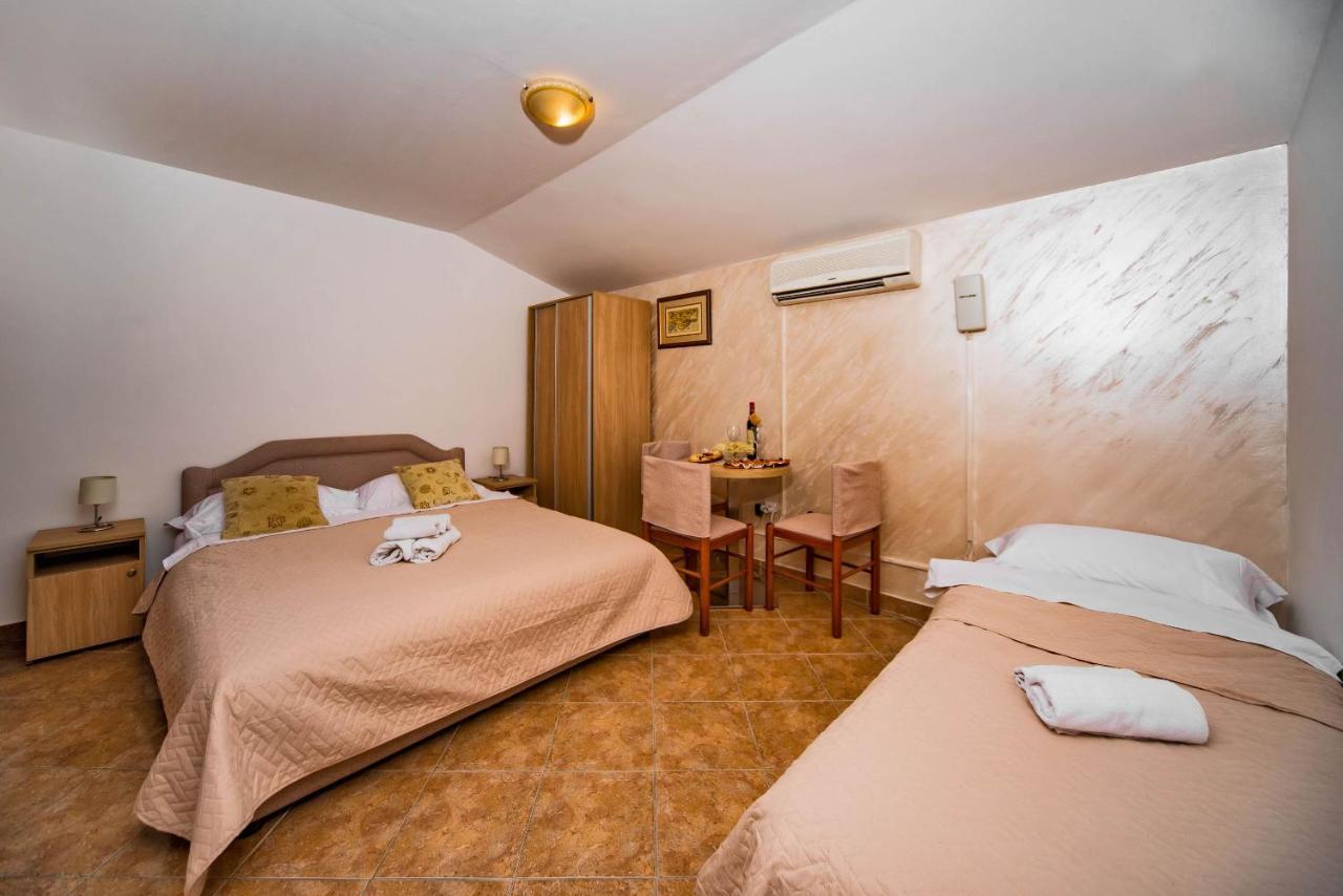 Apartments Markovic Kotor Exterior foto