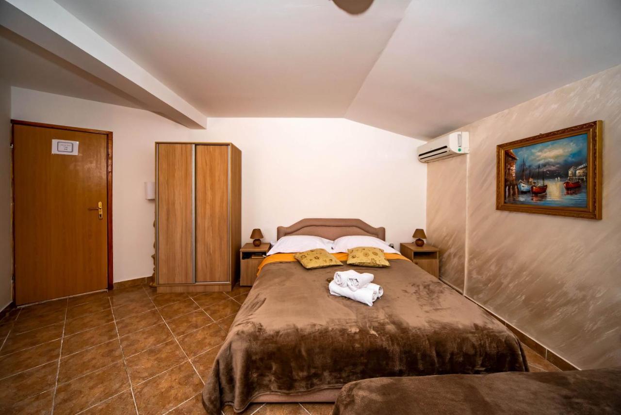 Apartments Markovic Kotor Exterior foto